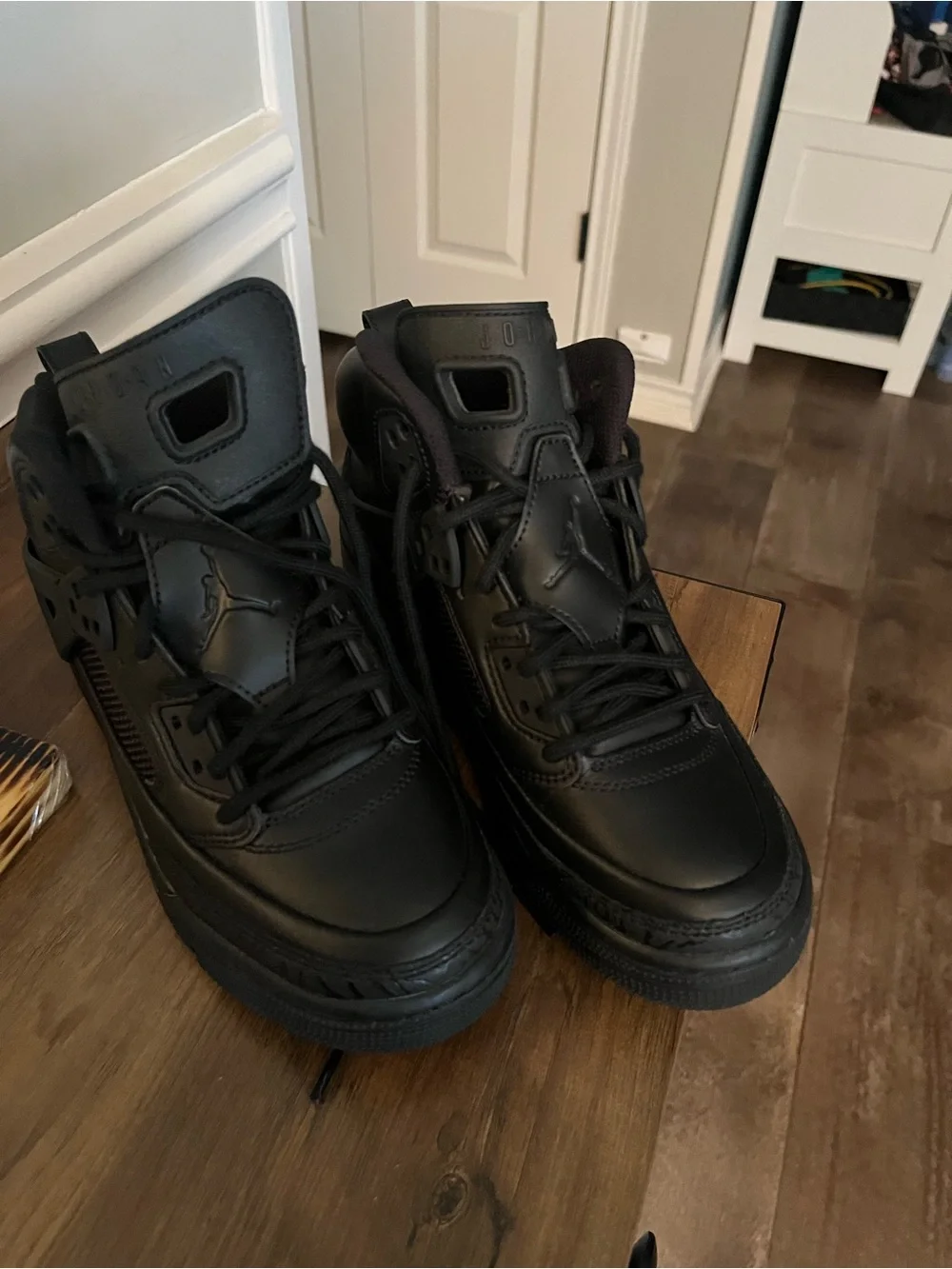 Jordan Boys' High-Top Sneakers Black
